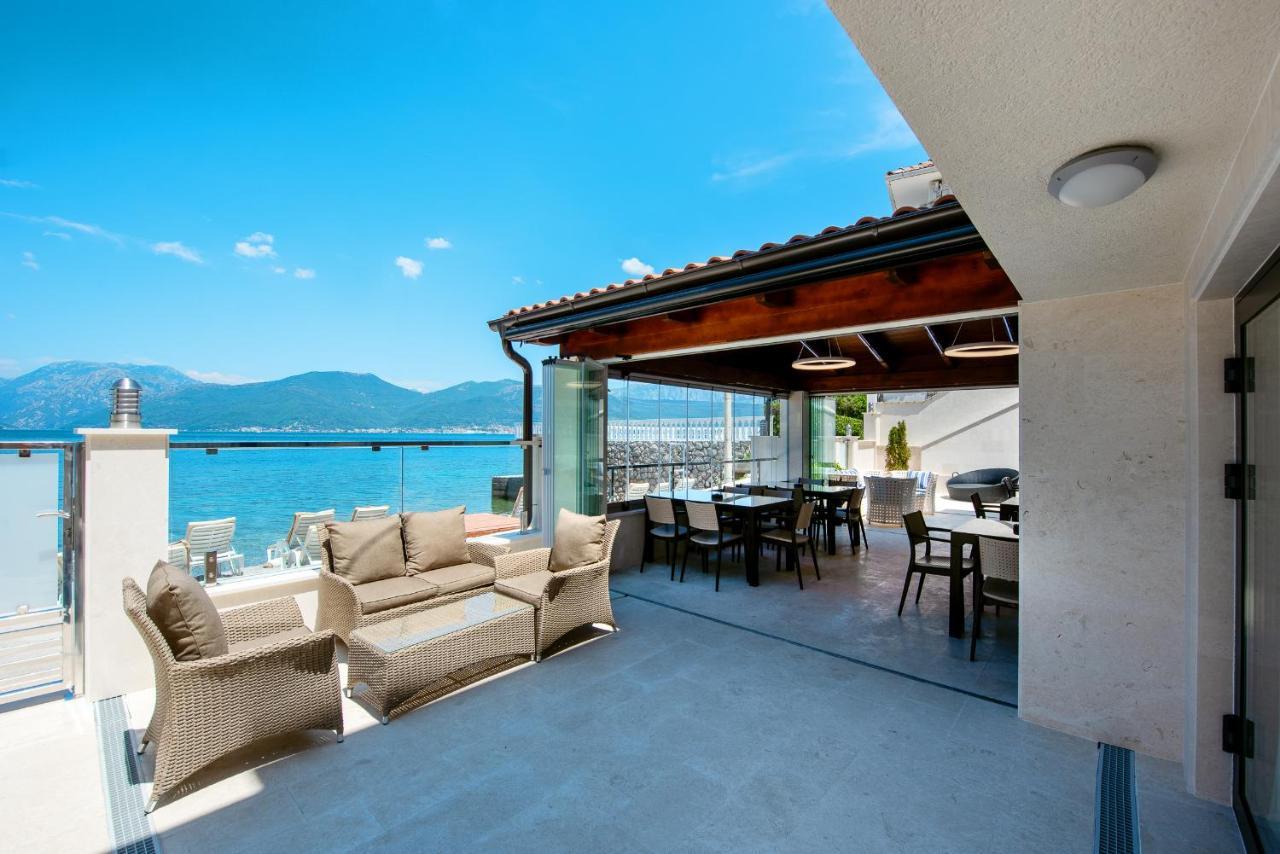 Santorini Apart Krasići 外观 照片